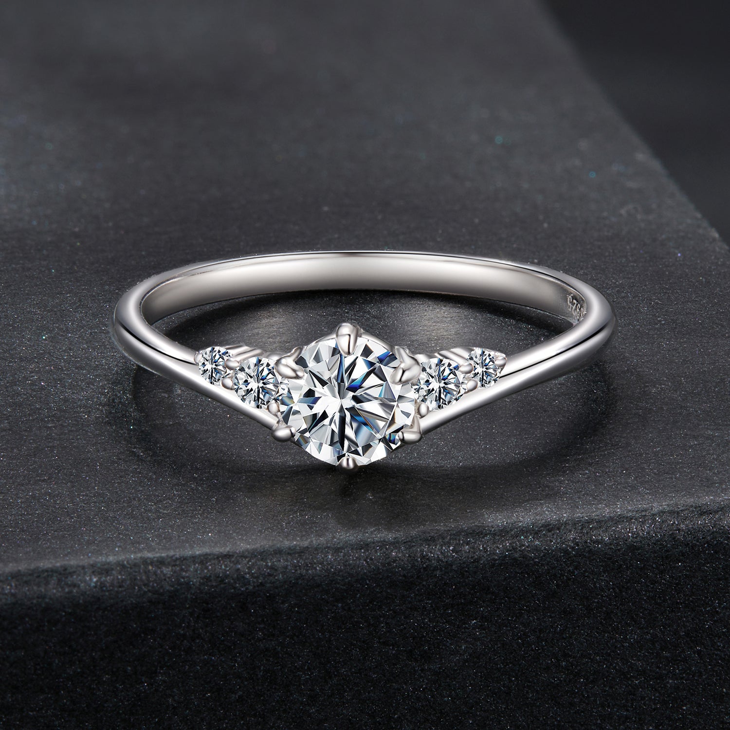 Brilliant Moissanite Ring | Sterling Silver