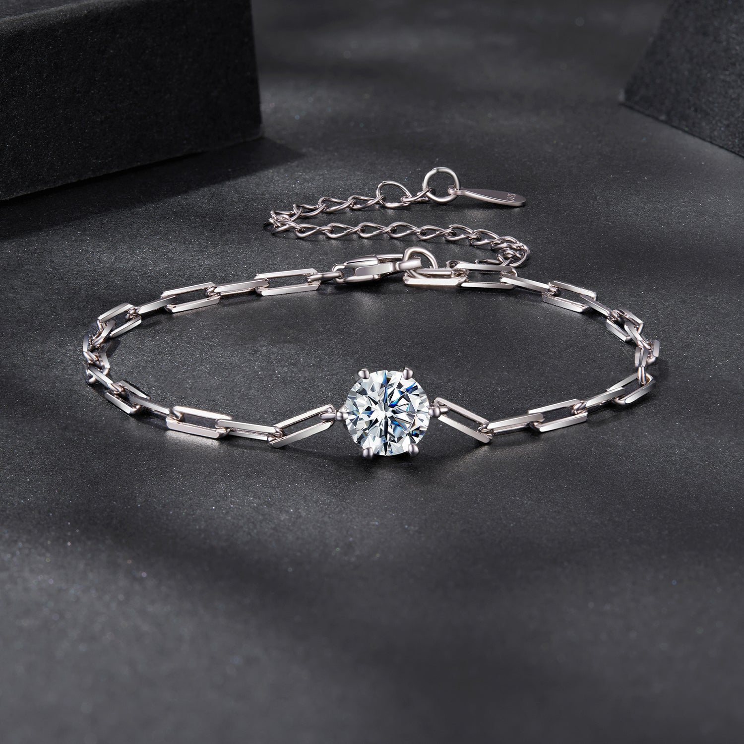 Paperclip Chain Moissanite Bracelet | Sterling Silver