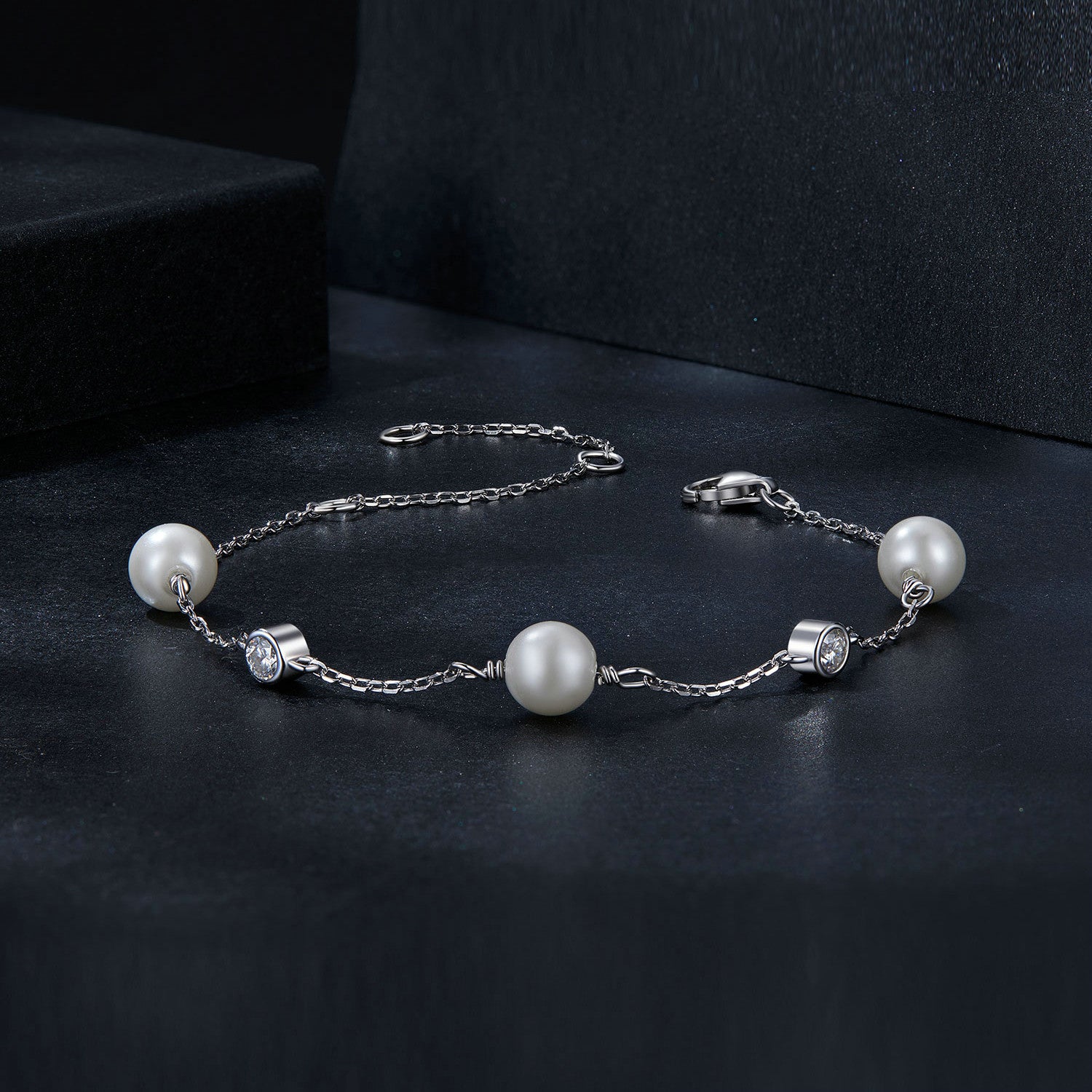 Pearl & Moissanite Station Bracelet | Sterling Silver