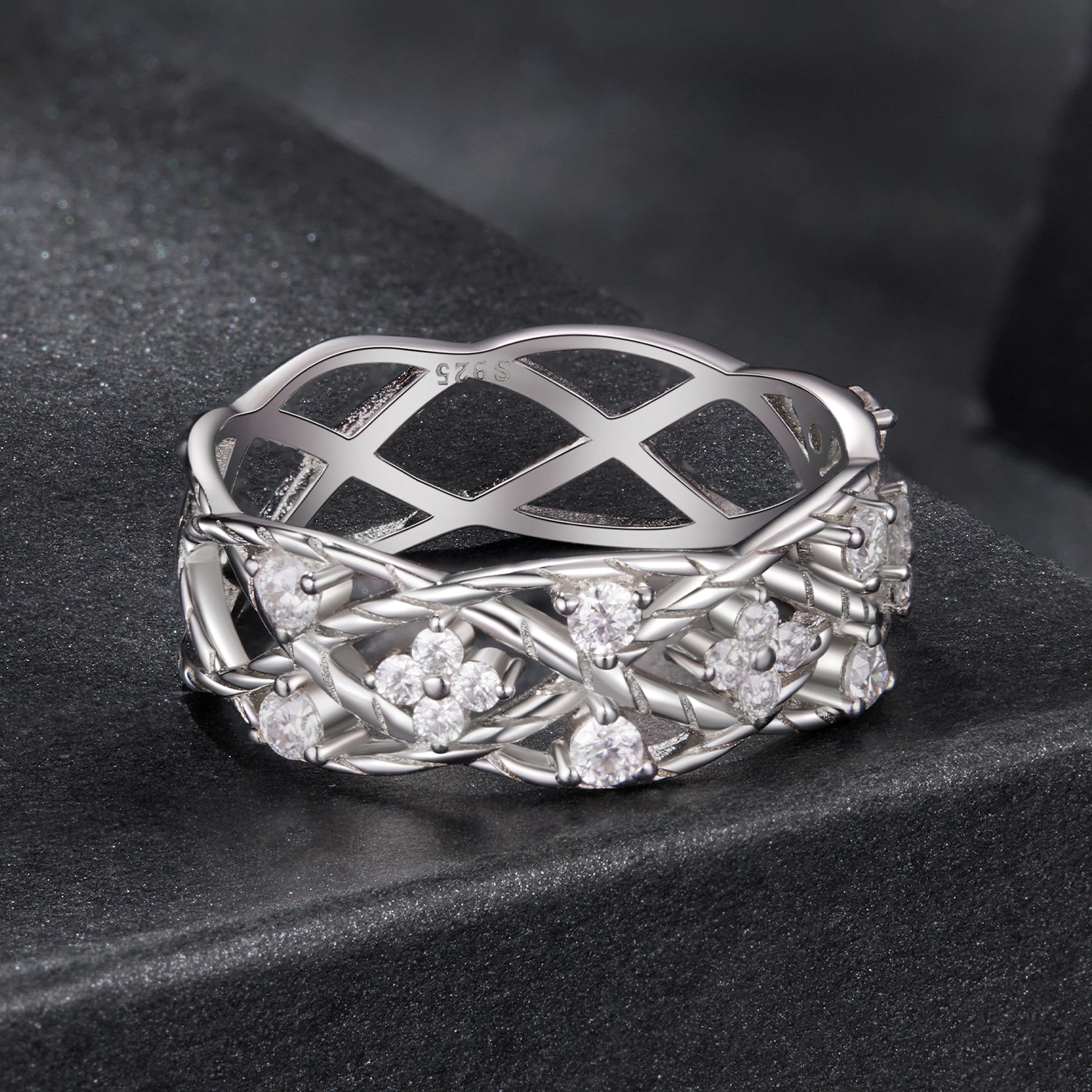 Four Leaf Clover Vine Moissanite Ring | Sterling Silver